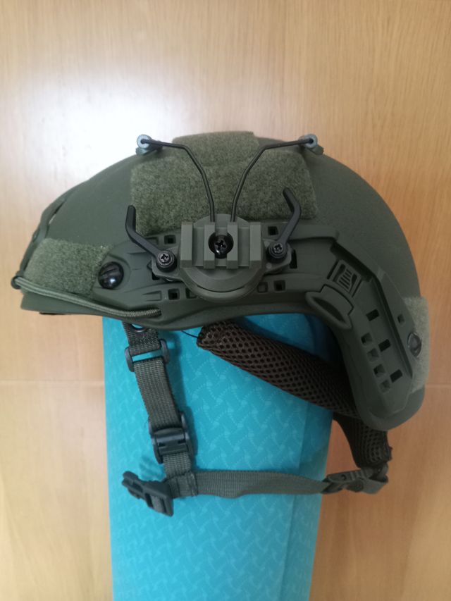 Casco táctico antibalas Raptor NIJ IIIA