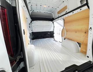 Renault Trafic L1H2 FURGON CERRADO 
