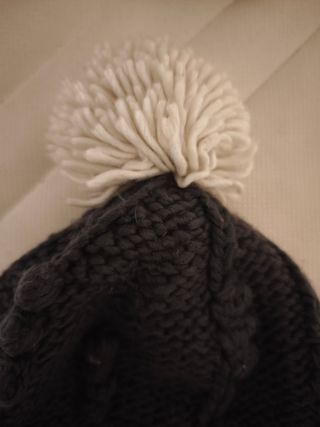Gorro invierno mujer blanco-negro