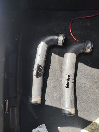 Manguitos 1.9 TDI ARL 
Manguito de EGR 