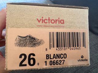 Zapatillas Victoria bebé talla 26