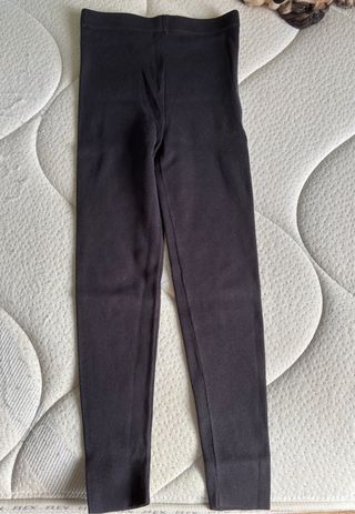 Mallas negras niña