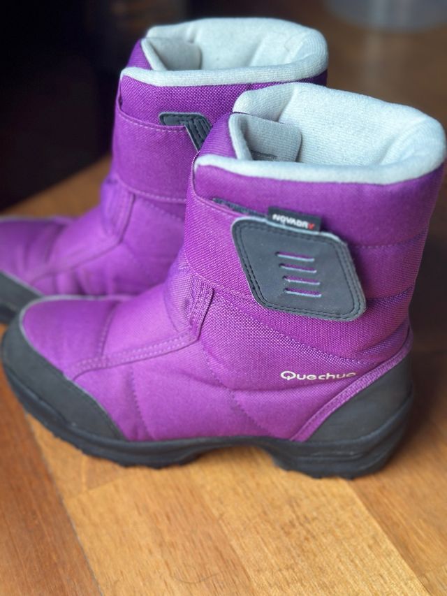 Botas de Nieve y apreski. Quechua