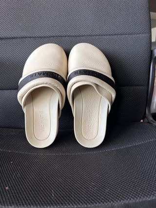 Vic Matie Pelle Biege leather slippers
