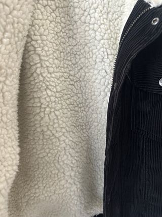 Cazadora Zara pana negra talla S