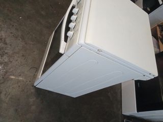 Cocina gas butano 4 fuegos