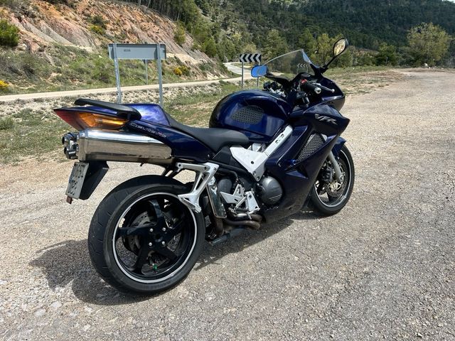 Honda VFR800 Vtec - Moto