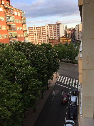Piso en alquiler en La Chantría - La Lastra en León