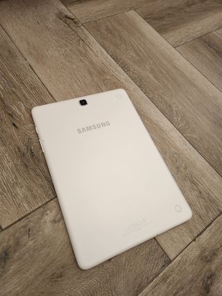 Samsung Galaxy Tab A blanca