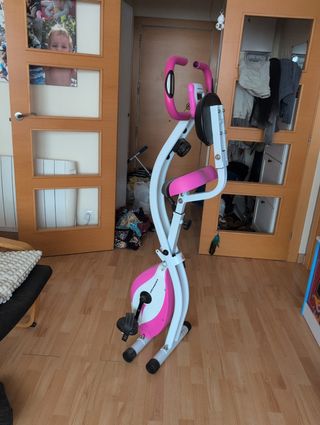 Bicicleta estática plegable