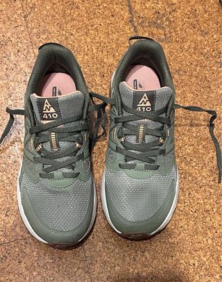 Zapatillas New Balance 410 v7 - Verde Oliva