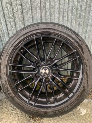 Llantas BMW M 17" y Neumáticos