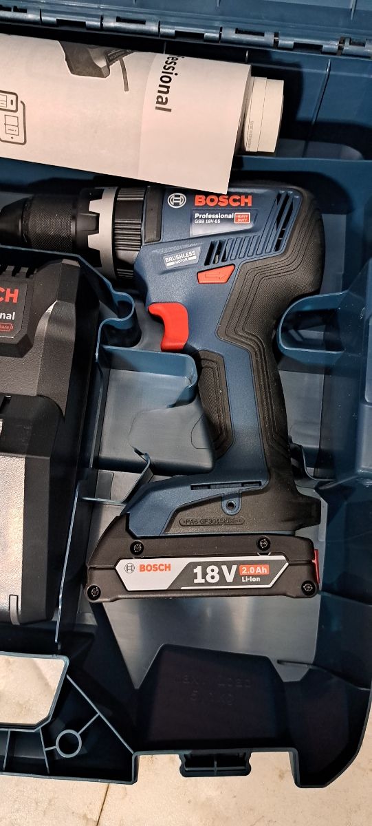 Taladro percutor Bosch GSB 18V-55