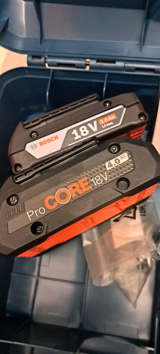 Taladro percutor Bosch GSB 18V-55