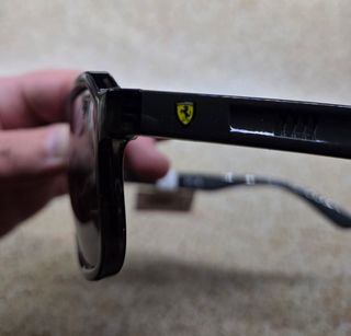 Ray-Ban Ferrari