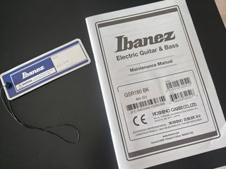 Bajo Ibanez eléctrico