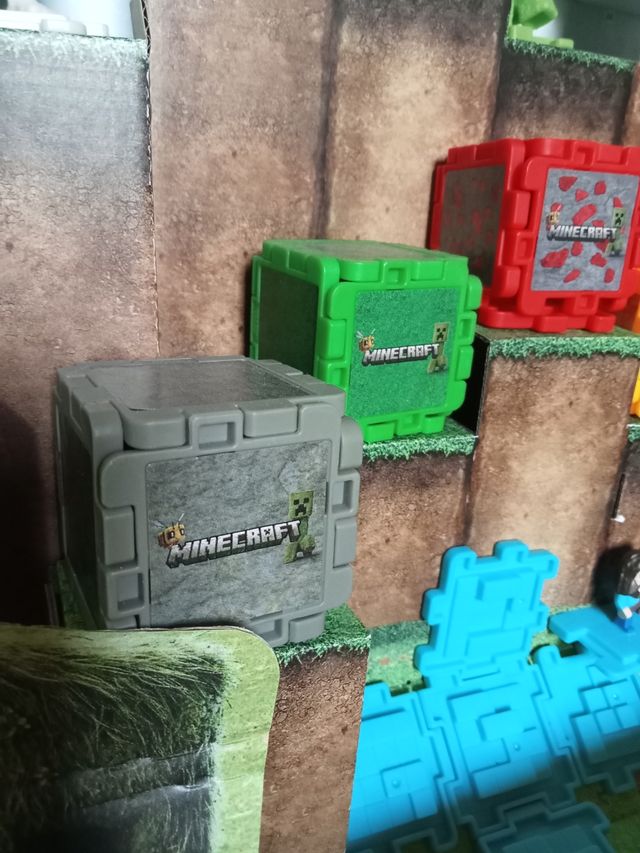 Espositore + Minecraft box