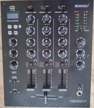 Mixer Omnitronic PM-322 P USB e Bluetooth 3 canali