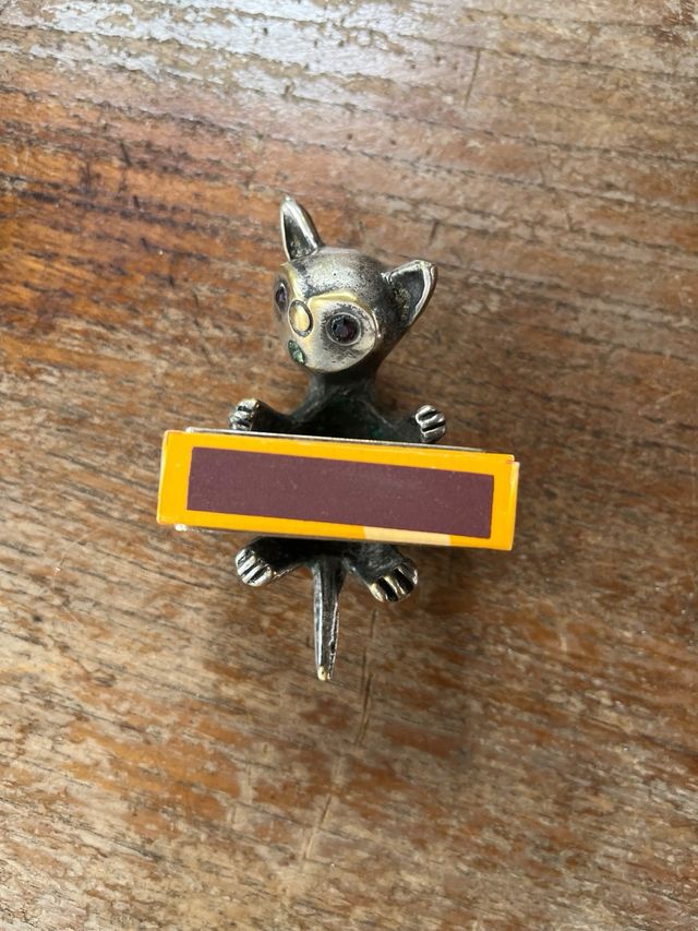 Figura gato bronce vintage portacerillas