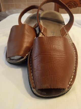 Sandalias Piel Marrón menorquinas