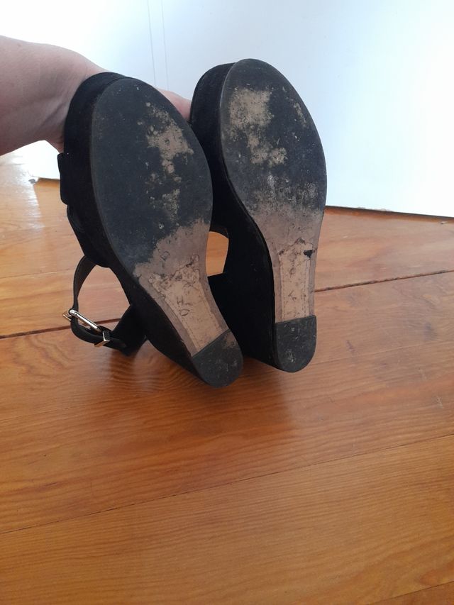 Sandalias Mango plataforma negras 37