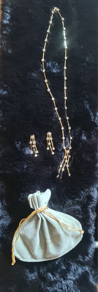 Collar y pendientes chapados con circonitas de segunda mano por 14