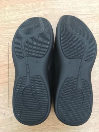  Zapatos de vestir negros marca Pezzano