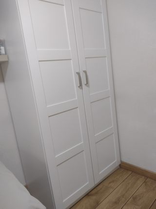 SUPER OFERTA!! Armario blanco Ikea - 2 puertas