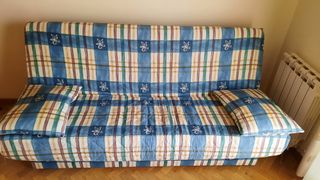 Sofá cama de 180cm de largo y 110cm de ancho