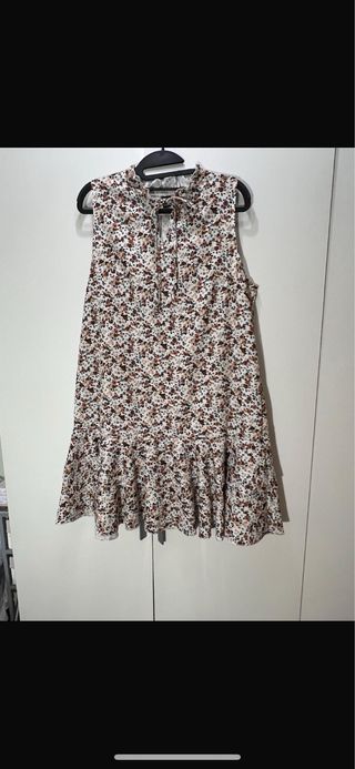 Vestido marrón flores