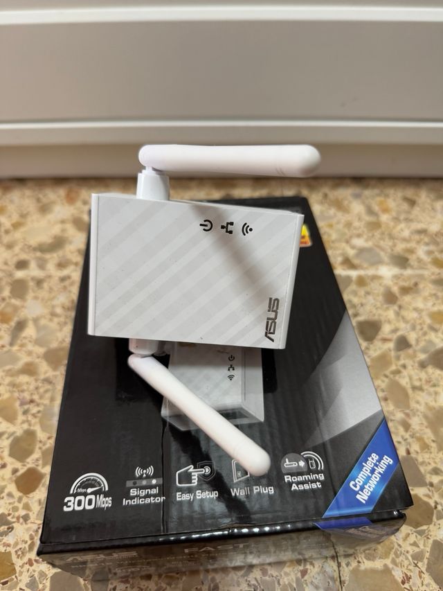 Repetidor Wifi Asus RP-N12 (Wireless-N300)