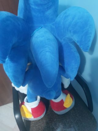 Peluche gigante Sonic 75 cm