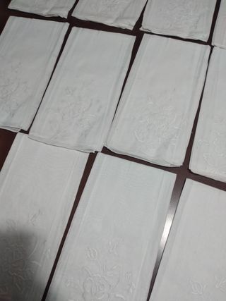 12 Asciugamani Lino Battist - 43x55 cm