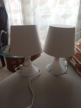 2 Lámparas IKEA - Mesitas de noche