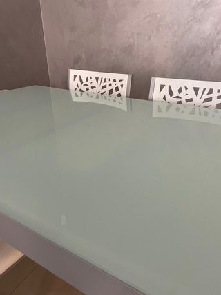 Mesa comedor cristal-metal