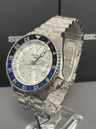 Reloj SEIKO 5 Sport GMT “White” SSK033K1