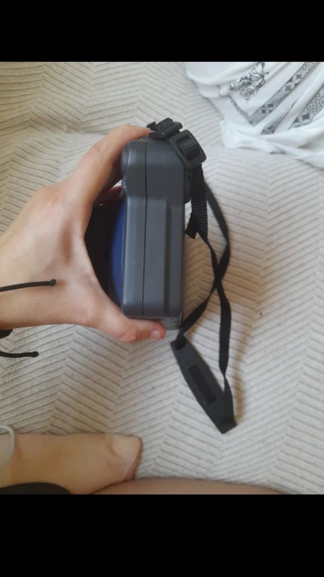 Fujifilm Instax: Cámara instantánea 100
