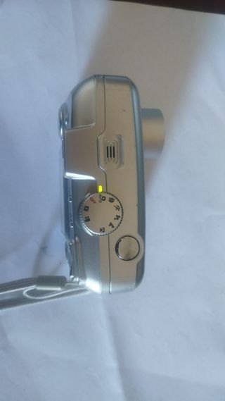 Fujifilm FinePix 40i - Digitale Argento