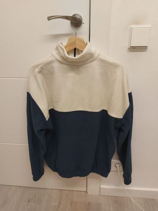 Polar azul y blanco pull&bear