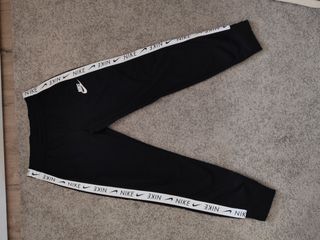 Chándal Nike negro invierno