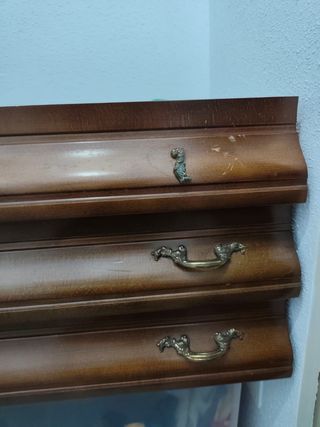 Armario madera clásico
