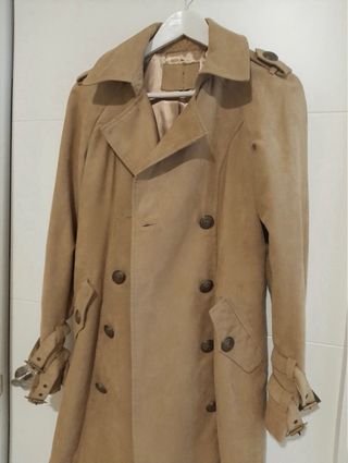 Gabardina beige Stradivarius