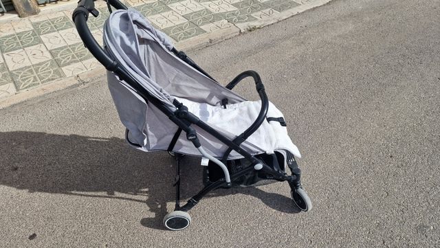 Silla paseo Chicco ligera