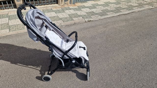 Silla paseo Chicco ligera