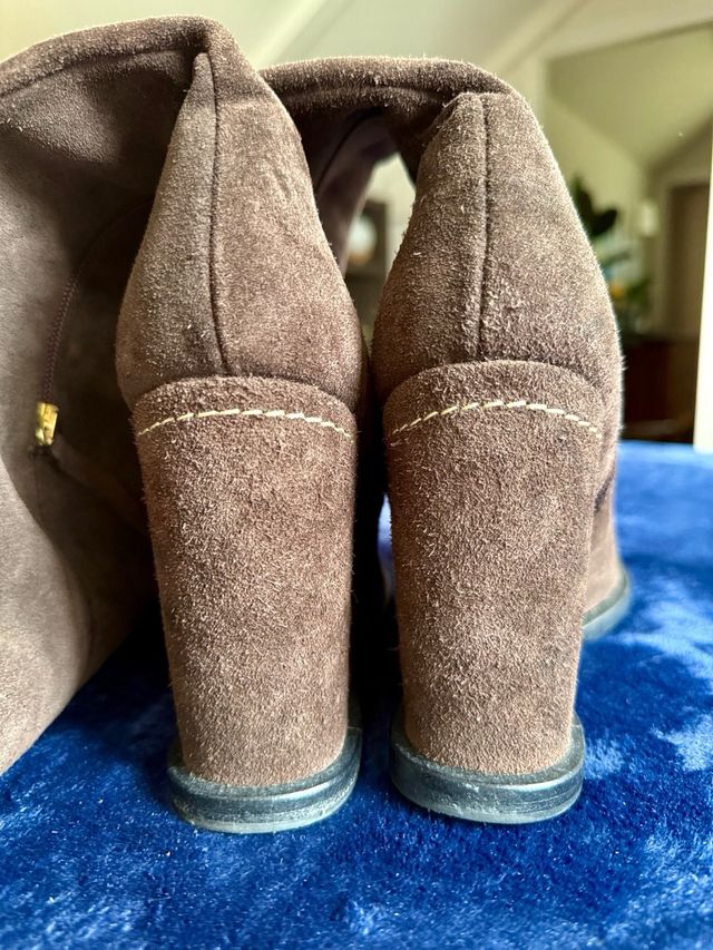 Botas mosqueteras Paloma Barceló marrón