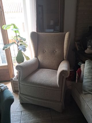 Juego de 2 Sillónes orejeros beige