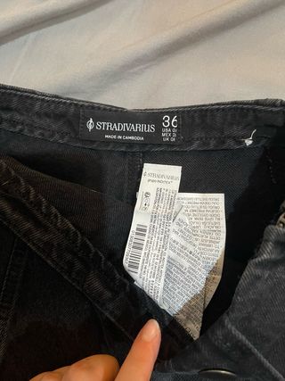 Falda short Stradivarius