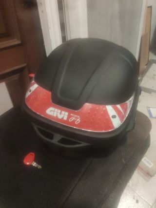 Maletero GIVI moto-bici