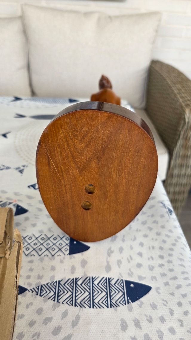 Escultura loro madera artesanal