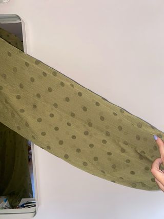 Vestido lunares verde oliva